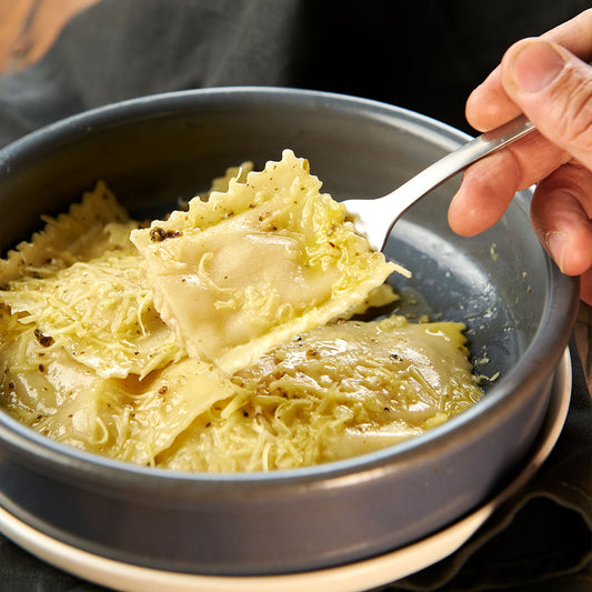 Raviolón Relleno con Locos